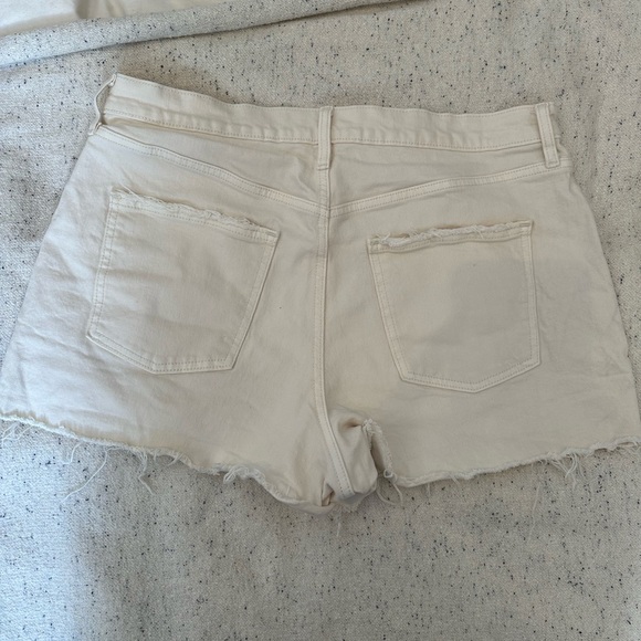 Universal thread Jean shorts - Picture 3 of 4